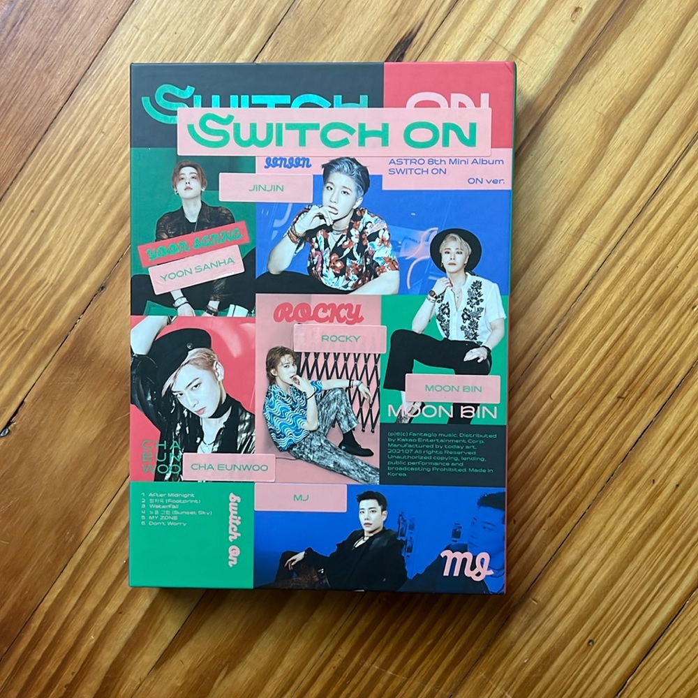 BRAND NEW ASTRO Switch On Album On Version